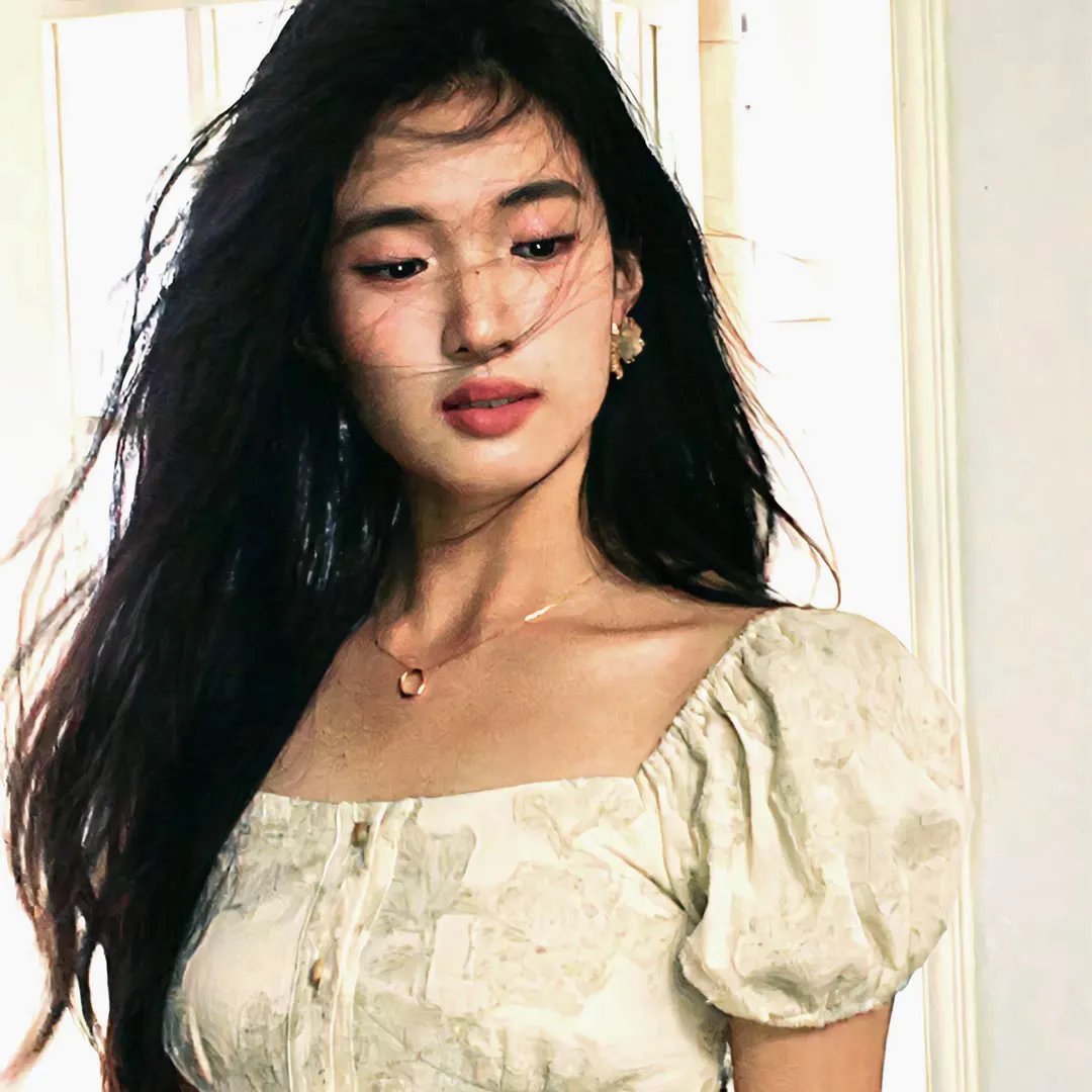 蒙娜丽莎的微笑海报